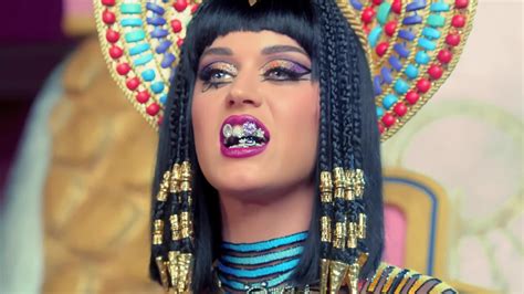 Feb 20, 2014 · 6. 7. 8. 9. M. 3,673,996,843 views 9 years ago. Listen to Katy’s new song “Smile”: https://katy.to/smileID Get "Dark Horse" from Katy Perry's 'PRISM': http://katy.to/PRISM ...more.... 